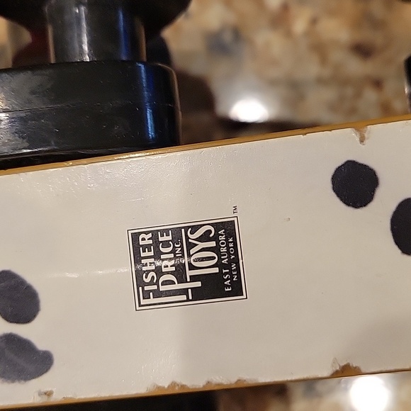 FISHER PRICE Rolling Snoop N Sniff Pulltoy copy of 1938 preowned - Picture 4 of 8